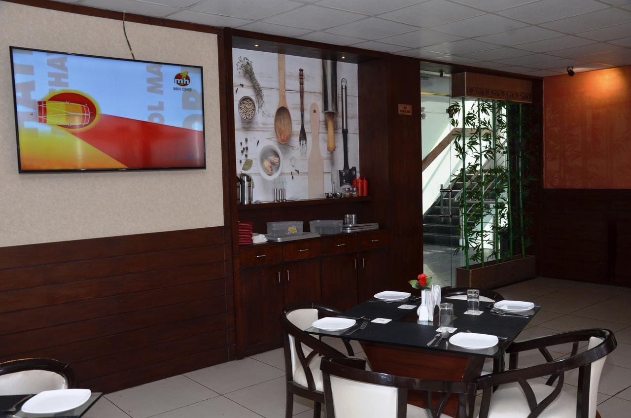 Hotel Fortune Blue Sikar Exterior photo