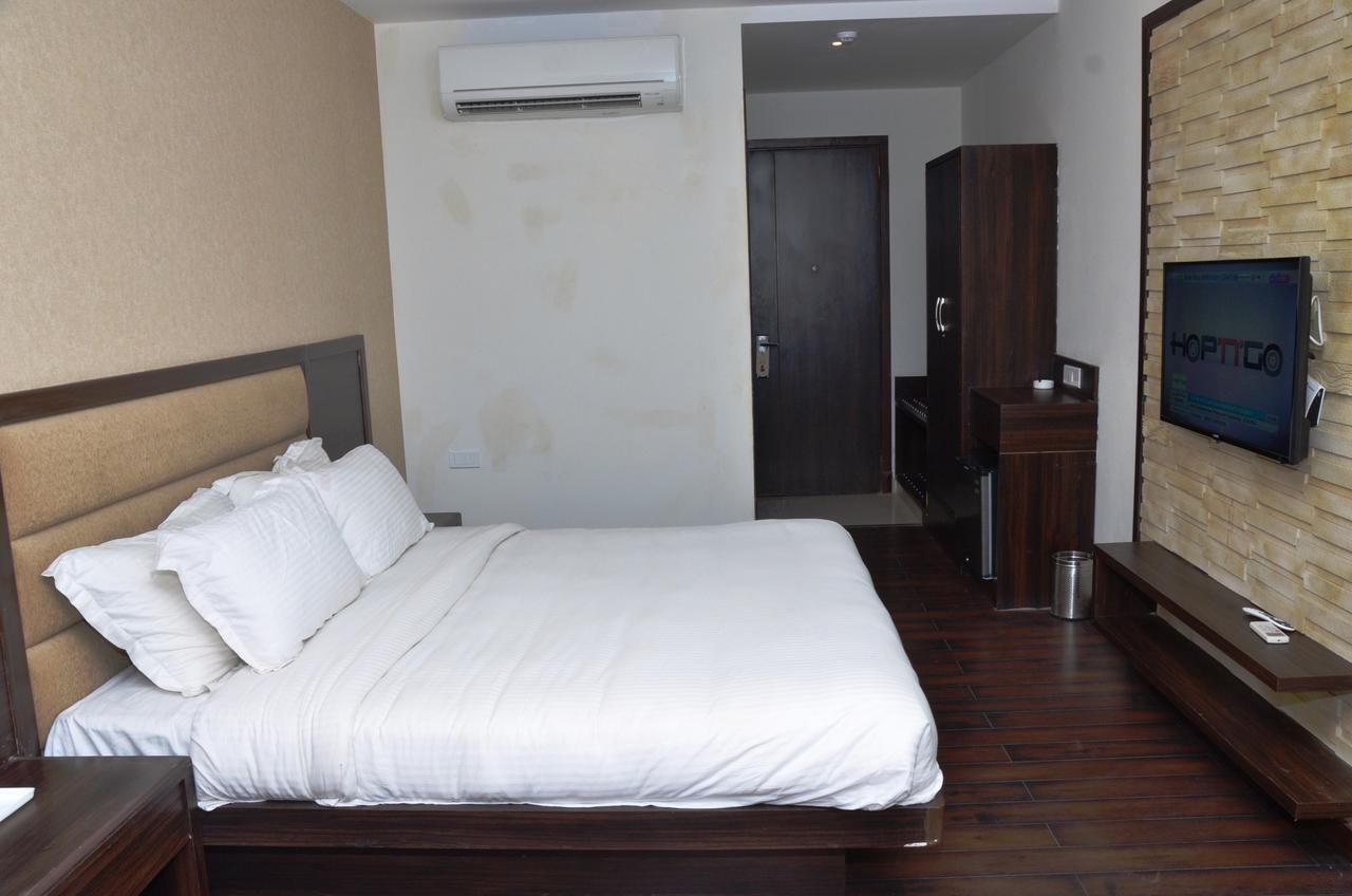 Hotel Fortune Blue Sikar Exterior photo